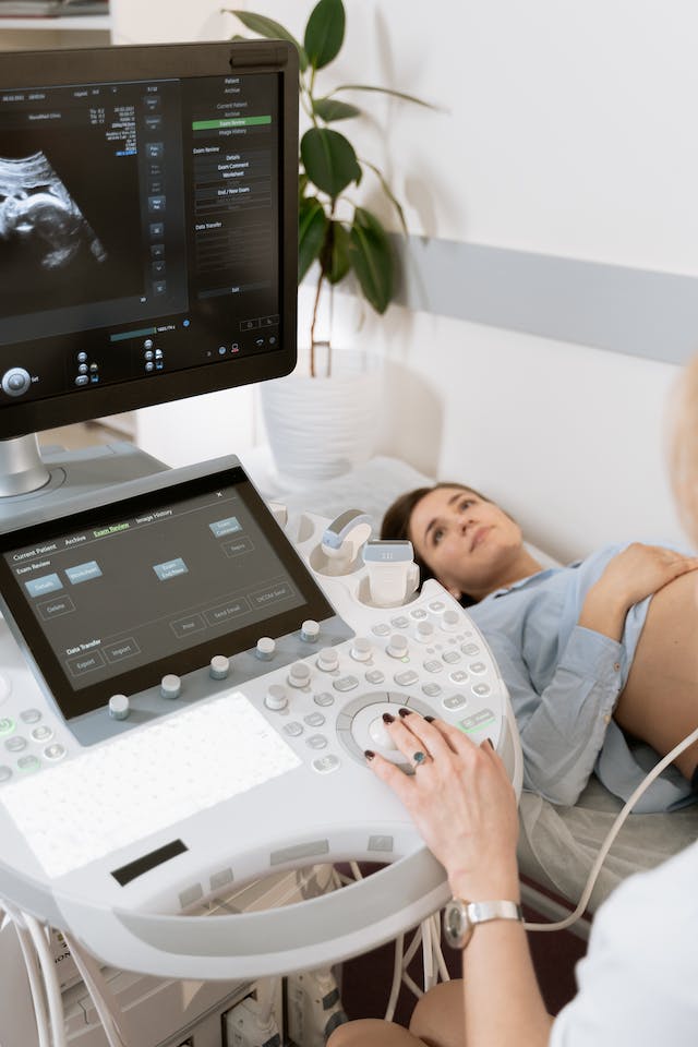 Endometriosis in Teenagers Teens Parents
